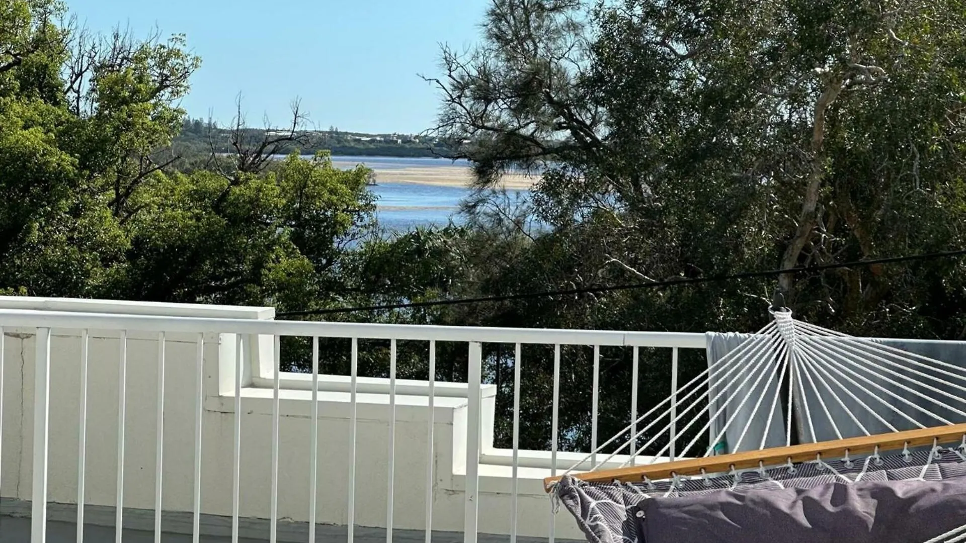 Apartment The Beach Deck Cotton Tree On The Esplanade Maroochydore Australien